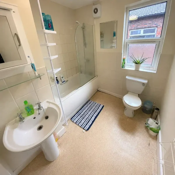 Professional House Share Chorlton Chorlton (M21) - image 4, Railton-Meeks lettings