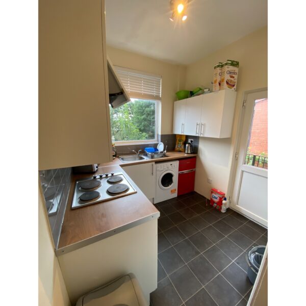 Double Room Stockport House Share Other - image 4, Railton-Meeks lettings