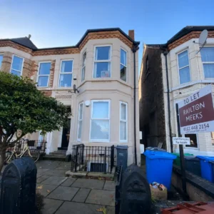 Studio Apartment Chorlton M21 Chorlton (M21), Railton-Meeks lettings