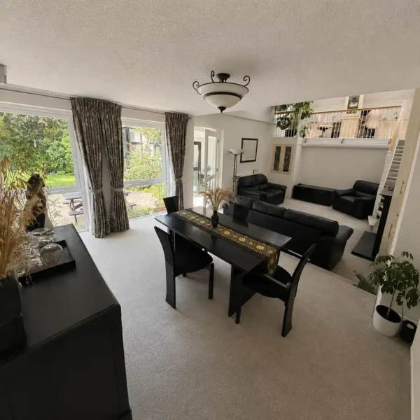 4 Bedroom Executive Home West Didsbury Didsbury (M20) - image 2, Railton-Meeks lettings