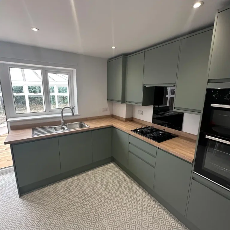 2 Bedroom Family Home West Didsbury Other, Railton-Meeks lettings