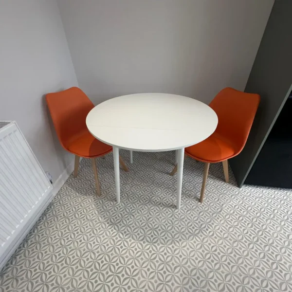 2 Bedroom Family Home West Didsbury Other - image 3, Railton-Meeks lettings