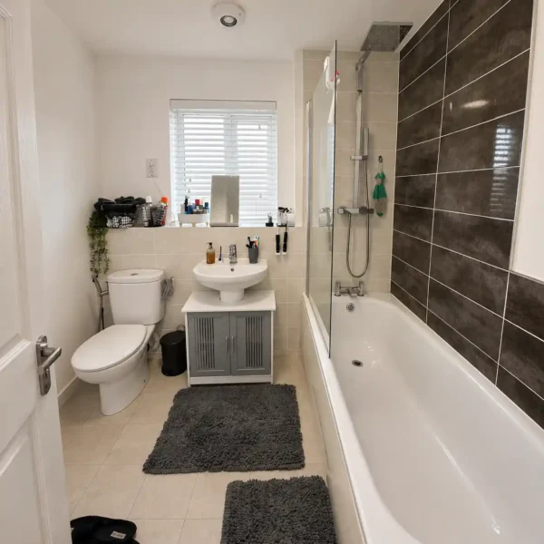 Four Bedroom House Stockport Raisbeck Other - image 11, Railton-Meeks lettings