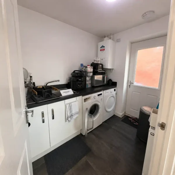 Four Bedroom House Stockport Raisbeck Other - image 4, Railton-Meeks lettings