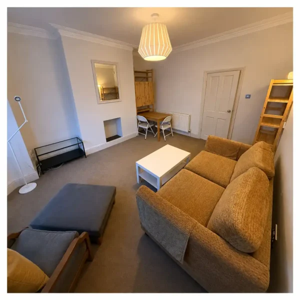 One Bedroom Apartment Didsbury Private Garden Didsbury (M20) - image 3, Railton-Meeks lettings