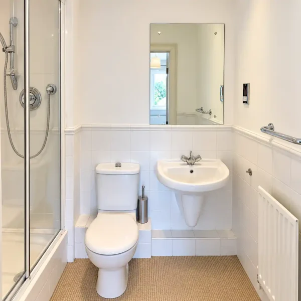 Two Bedroom Apartment Chorlton Parking Chorlton (M21) - image 6, Railton-Meeks lettings